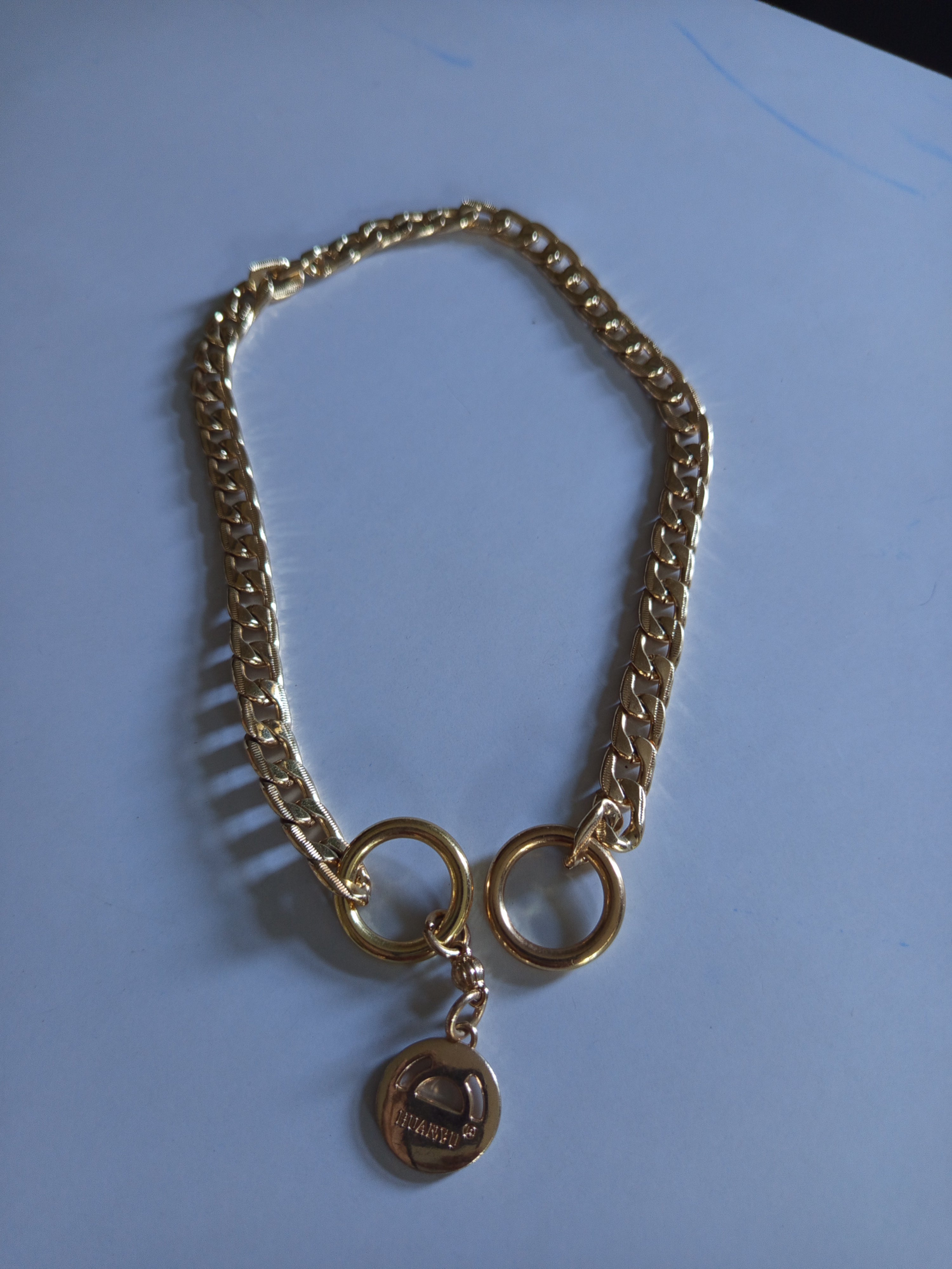 Golden brass chock chain M