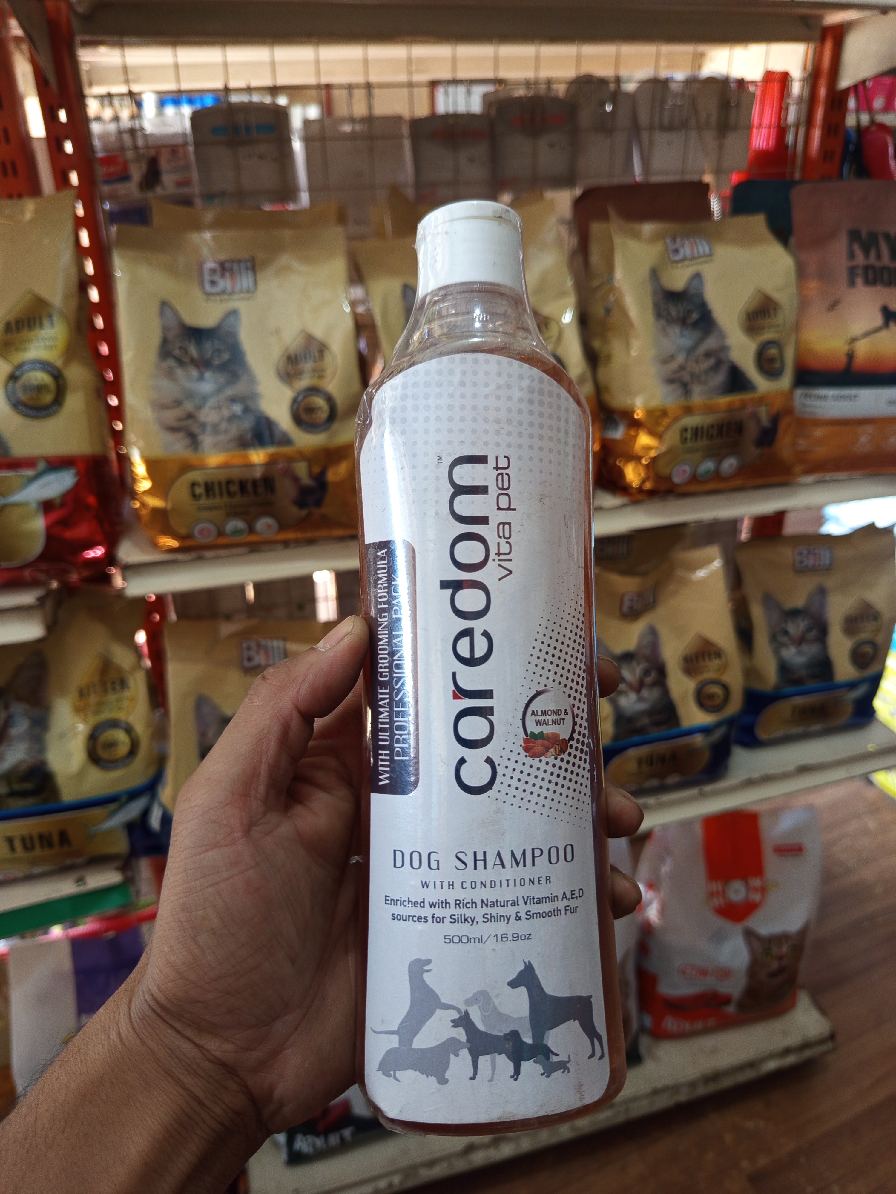 Caredom shampoo 500 ml